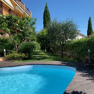  Villa Pineland Italia